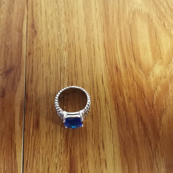 Wheaton? Ring in Sterling Silver with Blue Topaz and Pavé Diamonds Size 8 - Picture 5 of 9